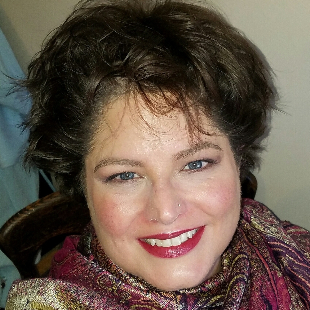 Meet your Posher, Lynn